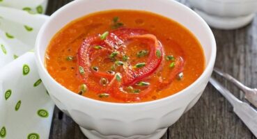 Roasted-red-bell-pepper-soup1