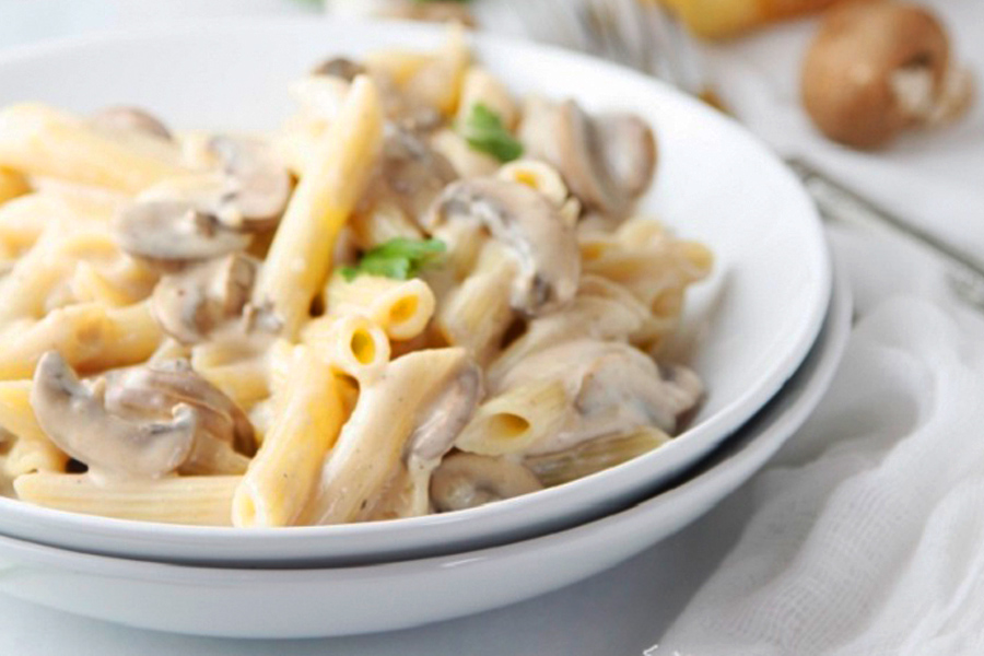 Kremalı Mantarlı Makarna