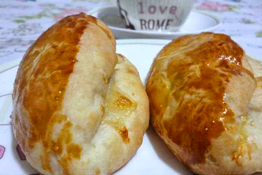 Kaşarlı Pastahane Poğaçası