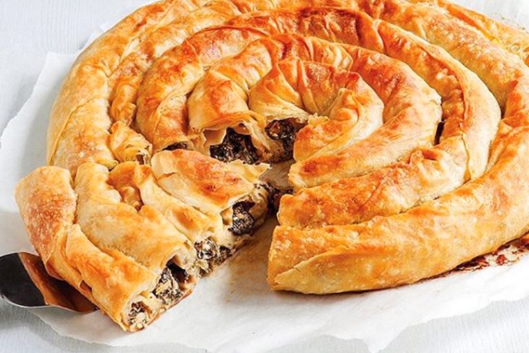 Patatesli Kıymalı Kol Böreği Pratik Yemek Tarifi
