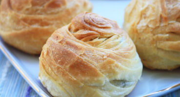 Bal Kovanı Poğaçası