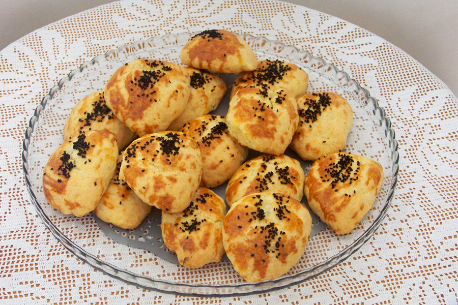 Mahlepli Yumuşak Poğaça