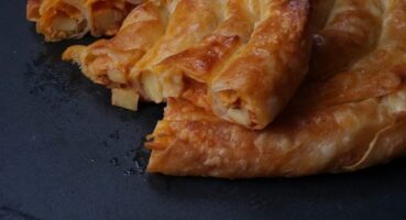 patatesli-pastırmalı börek