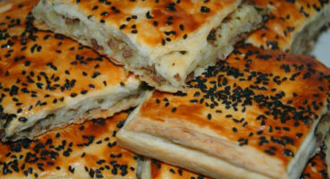 Kıymalı Tandır Böreği