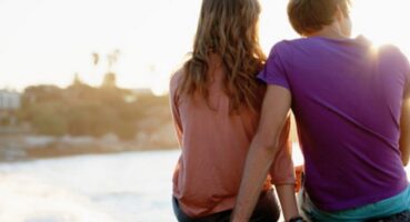 Karşınızdaki Erkek Bu hareketi yapıyorsa