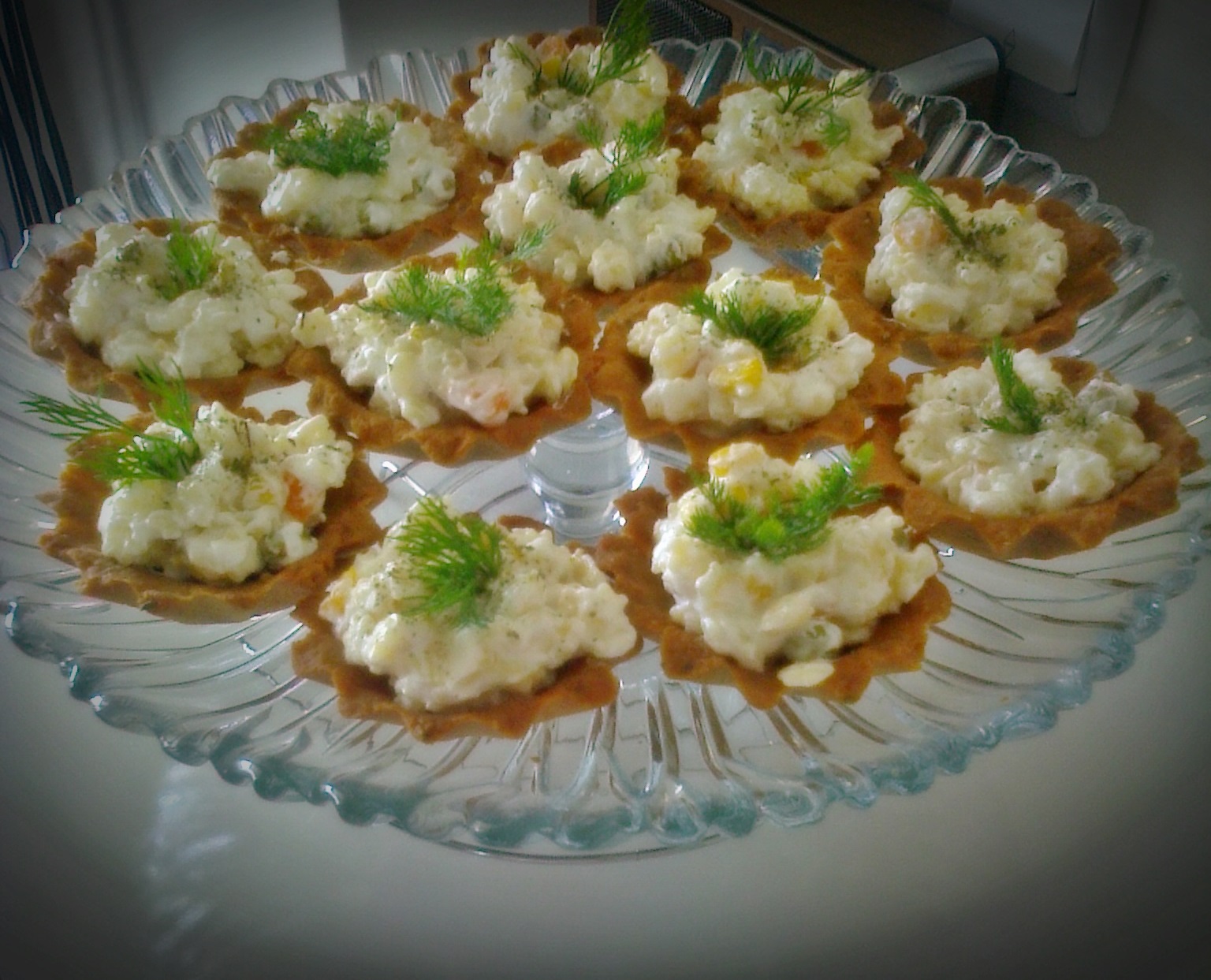 Hamur Kaselerde Makarna Salatası