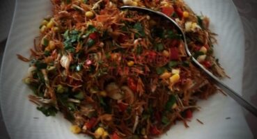 Tavuklu Tel Şehriye Salatası