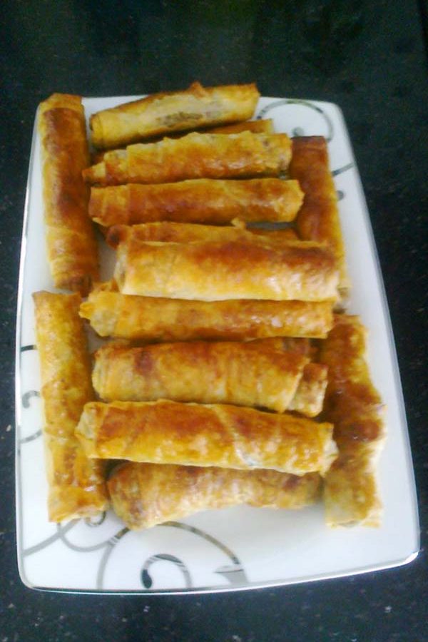 Haşhaşlı Mercimekli Çıtır Börek Pratik Yemek Tarifi