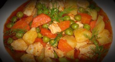 Tavuklu Taze Bezelye Yemeği