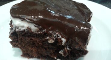 Pratik Ağlayan Pasta Tarifi