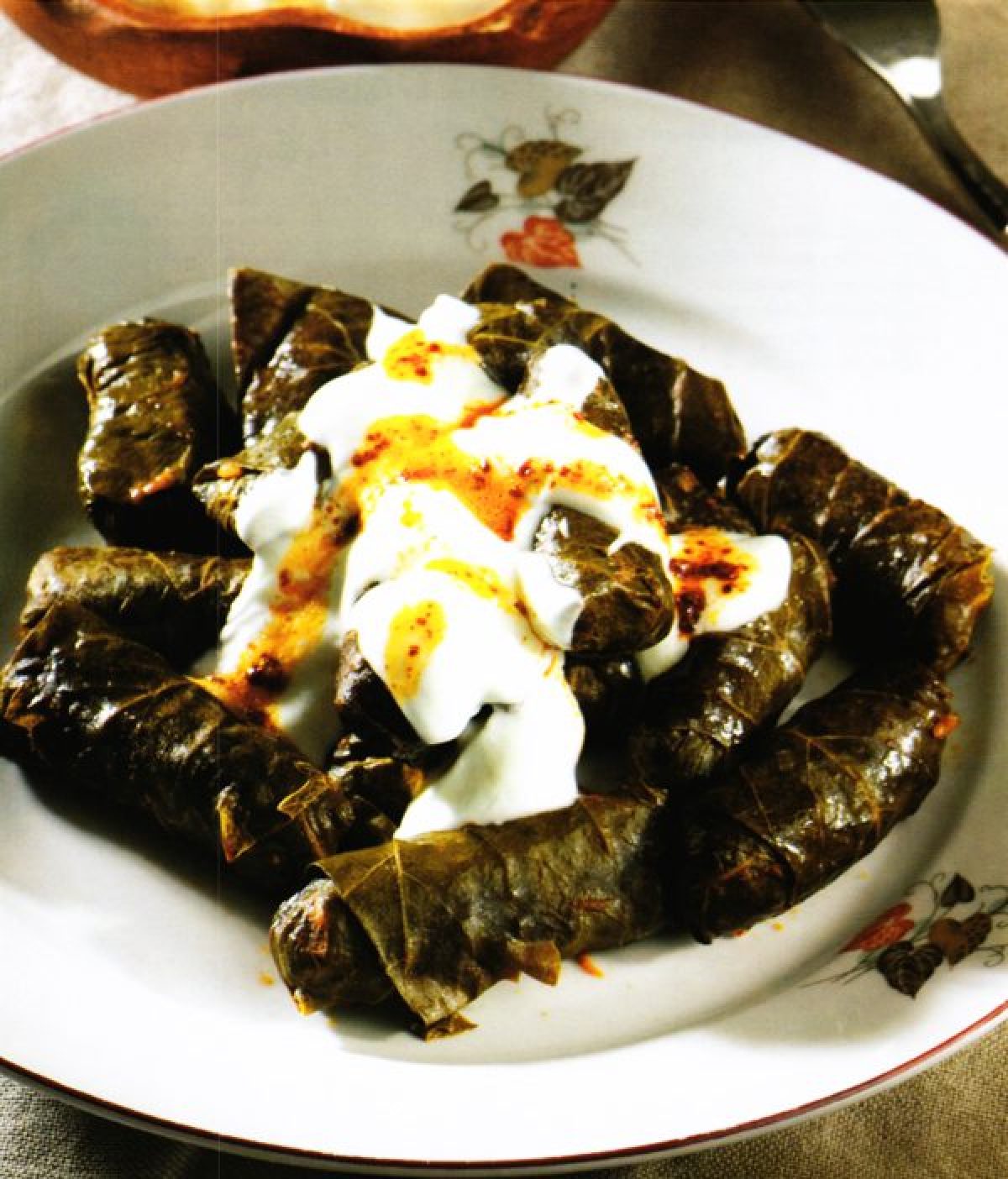 Yalancı Sarma - Pratik Yemek Tarifi