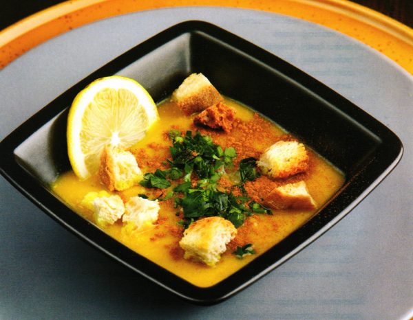 Domatesli Zerdeçallı Mercimek Çorbası