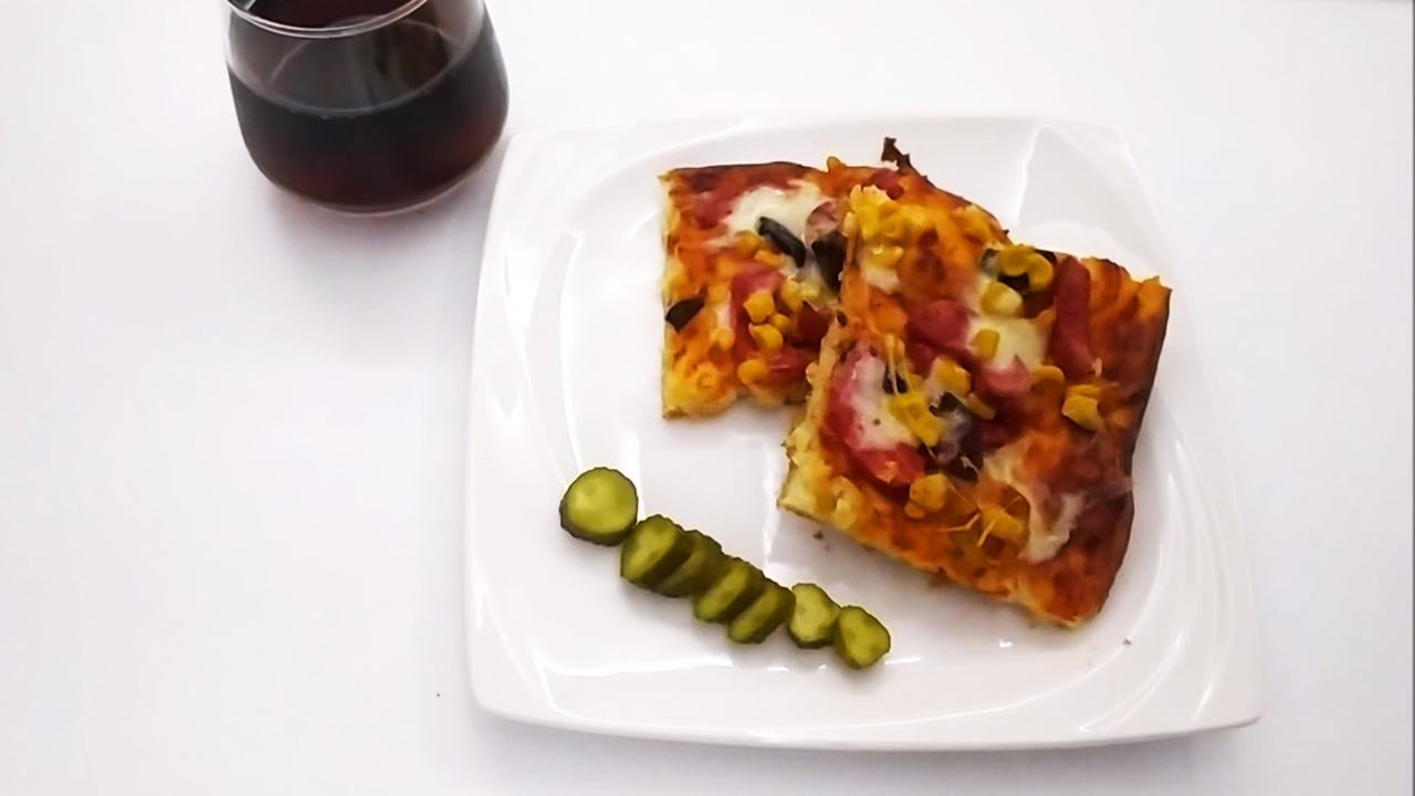 Karışık Tepsi Pizzası