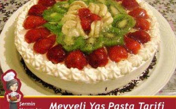 Meyveli Yaş Pasta Tarifi