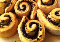 Zeytin Ezmeli Poğaça
